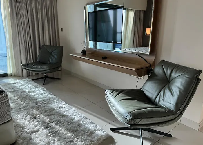 Royal Apartments By Damac Paramount Towers B Burj Khalifa Views