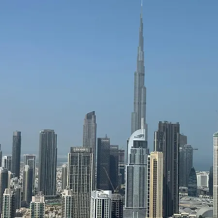 Royal Apartments By Damac Paramount Towers B Burj Khalifa Views Dubai Exterior photo