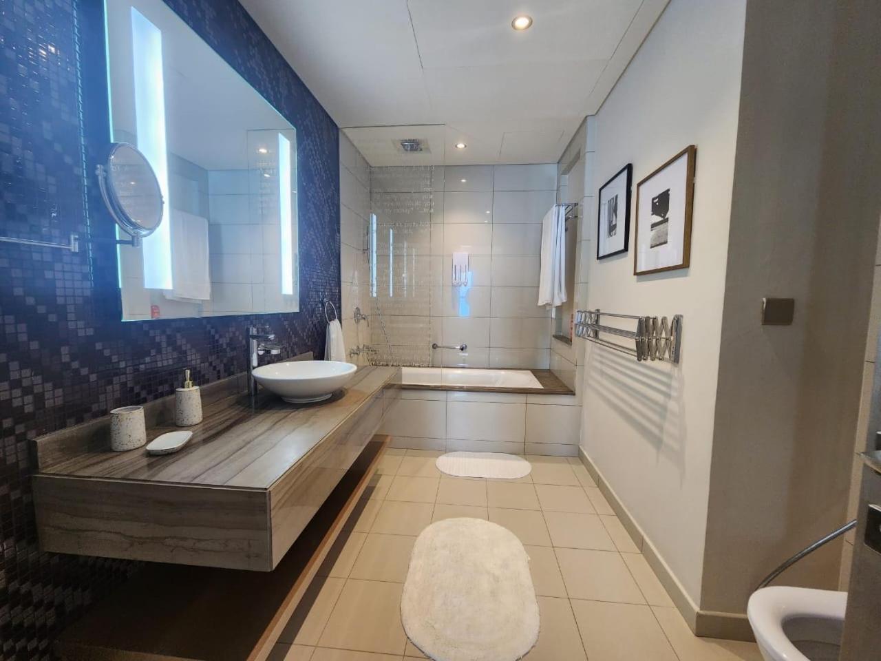 Royal By Damac Paramount Towers B Burj Khalifa Views Dubaï