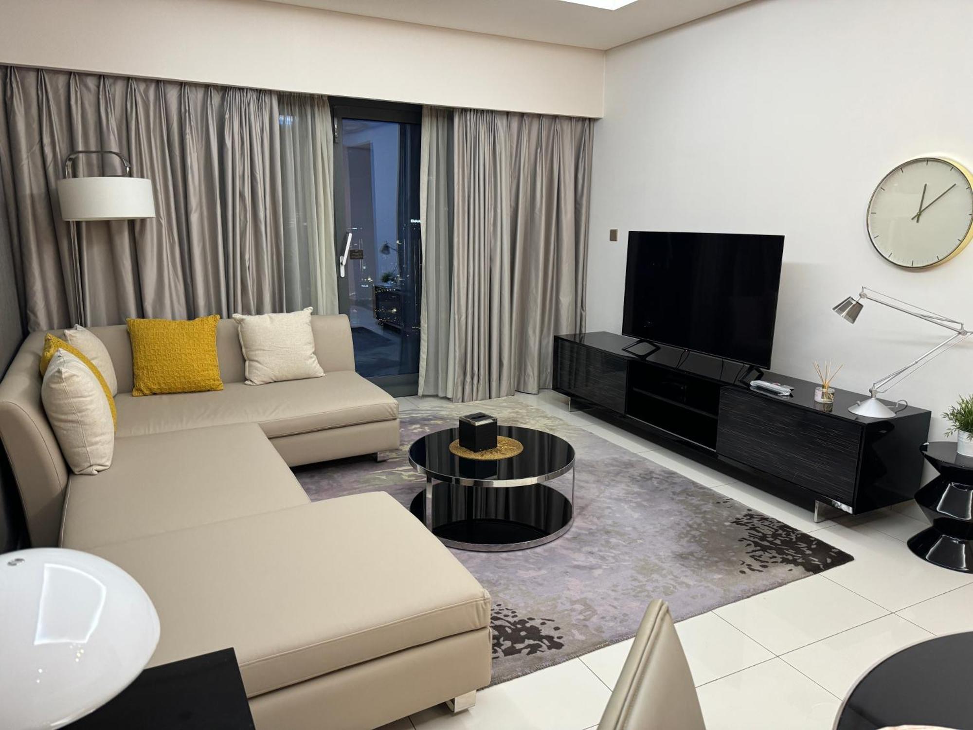 Royal By Damac Paramount Towers B Burj Khalifa Views Appartement